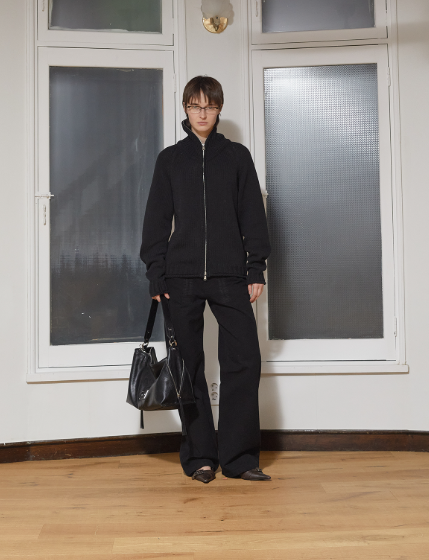 韓國 Matin Kim WOMEN APPLIQUE LOGO PATCH KNIT ZIP UP【MK051】
