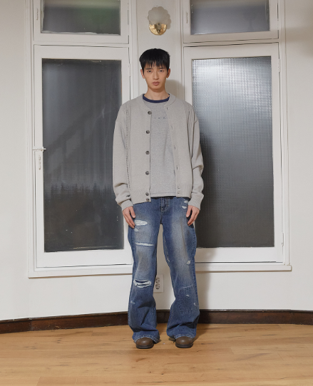 韓國 Matin Kim MEN PUNCHING LINE POINT ROUND NECK CARDIGAN【MK053】