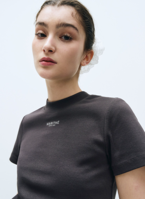 韓國 Marithe Francois Girbaud Women's MOCK NECK CROP T-SHIRTS【MF562】