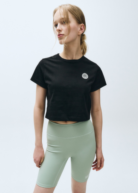 韓國 Marithe Francois Girbaud MOUVEMENT W CIRCLE WAPPEN AEROCOOL CROP T-SHIRT凉感面料【MF491】