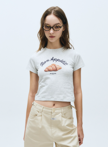 韓國 Marithe Francois Girbaud Women's SLIM FIT BREAD GRAHPIC CROP T-SHIRT【MF490】