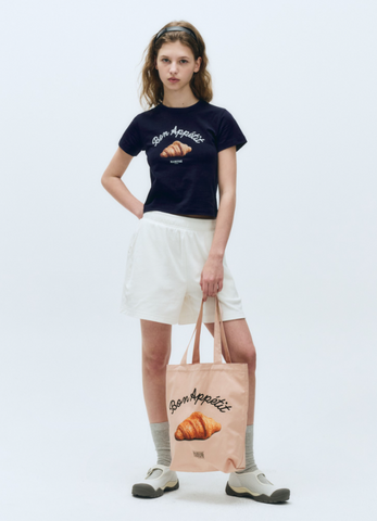 韓國 Marithe Francois Girbaud Women's SLIM FIT BREAD GRAHPIC CROP T-SHIRT【MF490】