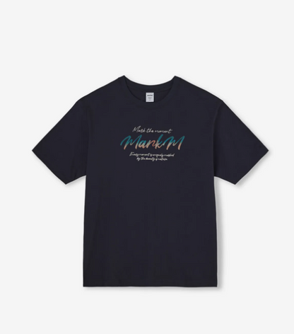 韓國 Markm TRAVEL LOGO T-SHIRTS【MA135】