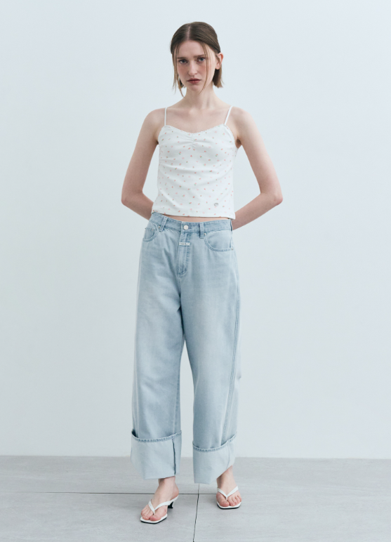 韓國 Marithe Francois Girbaud W FLOWER CROP SLEEVELESS TEE【MF594】