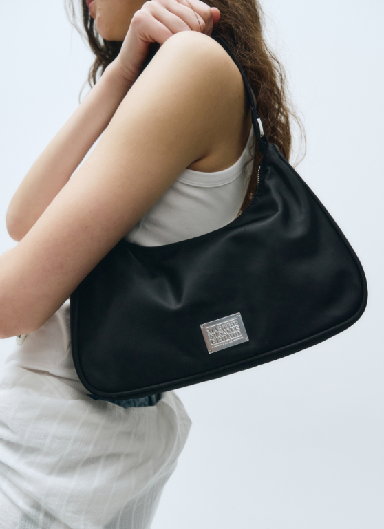 韓國Marithe Francois Girbaud CLASSIC LOGO HOBO BAG【MF334