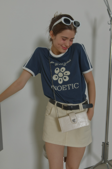 韓國 Anoetic FLOWER INITIALS T-SHIRT【AT003】