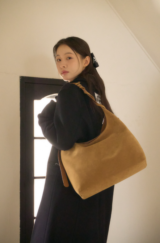 韓國 Anoetic SUEDE HOBO BAG &amp; CARD WALLET SET【AT039】