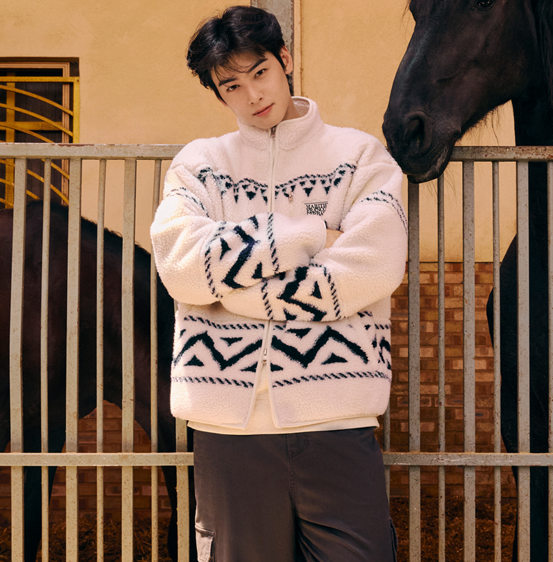 韓國 Marithe Francois Girbaud ETHNIC PATTERN FLEECE JACKET【MF736】