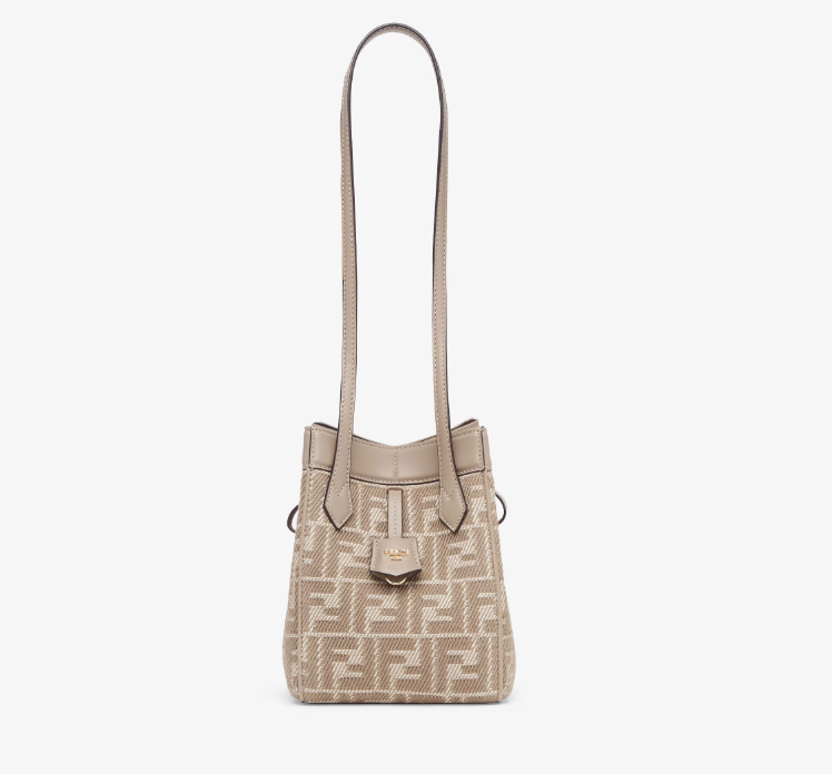Fendi Bag (訂金$500，總售價為 $10,288)【SE109】