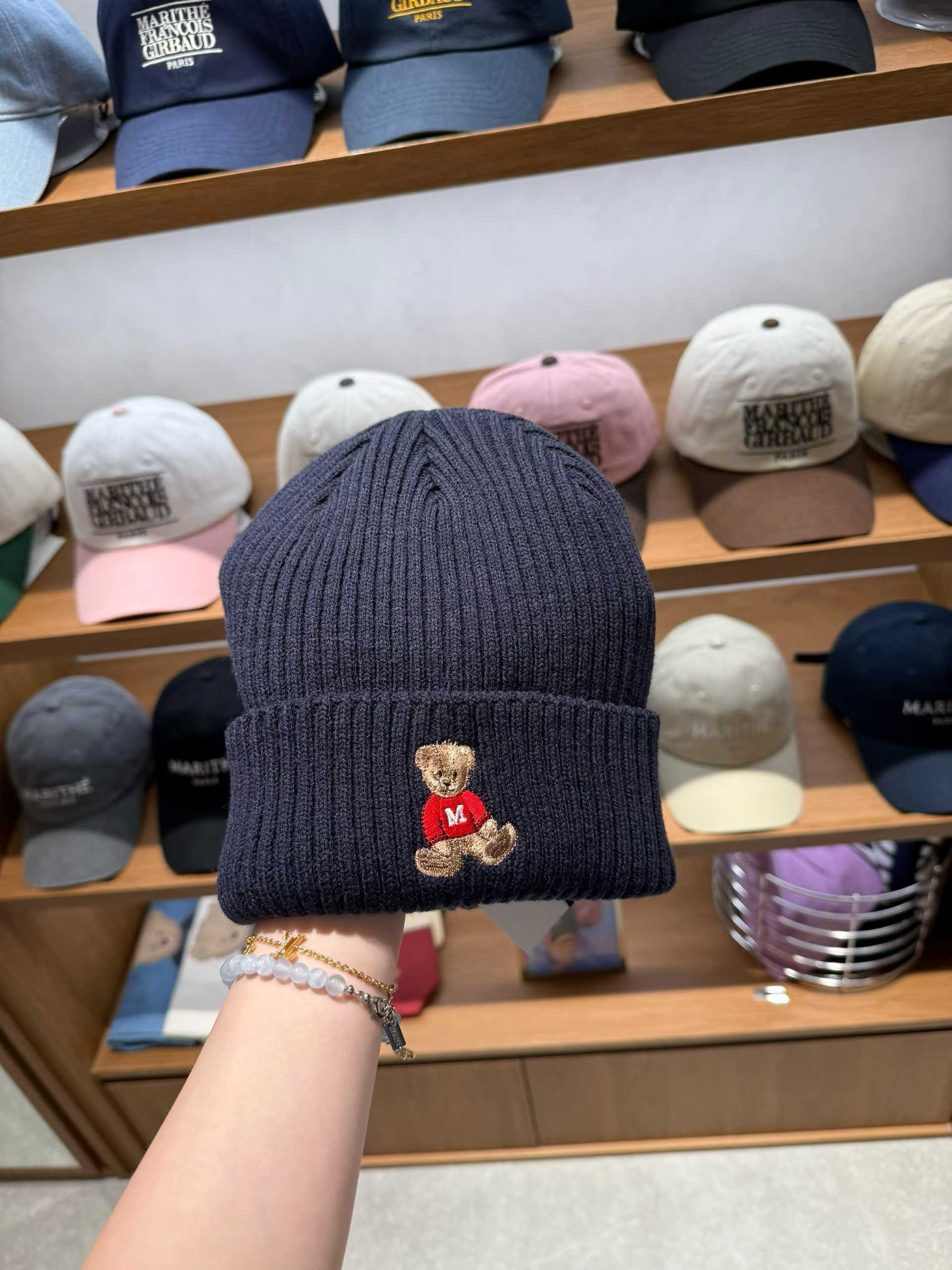 韓國 Marithe Francois Girbaud Doodle Bear Beanie【MF680】