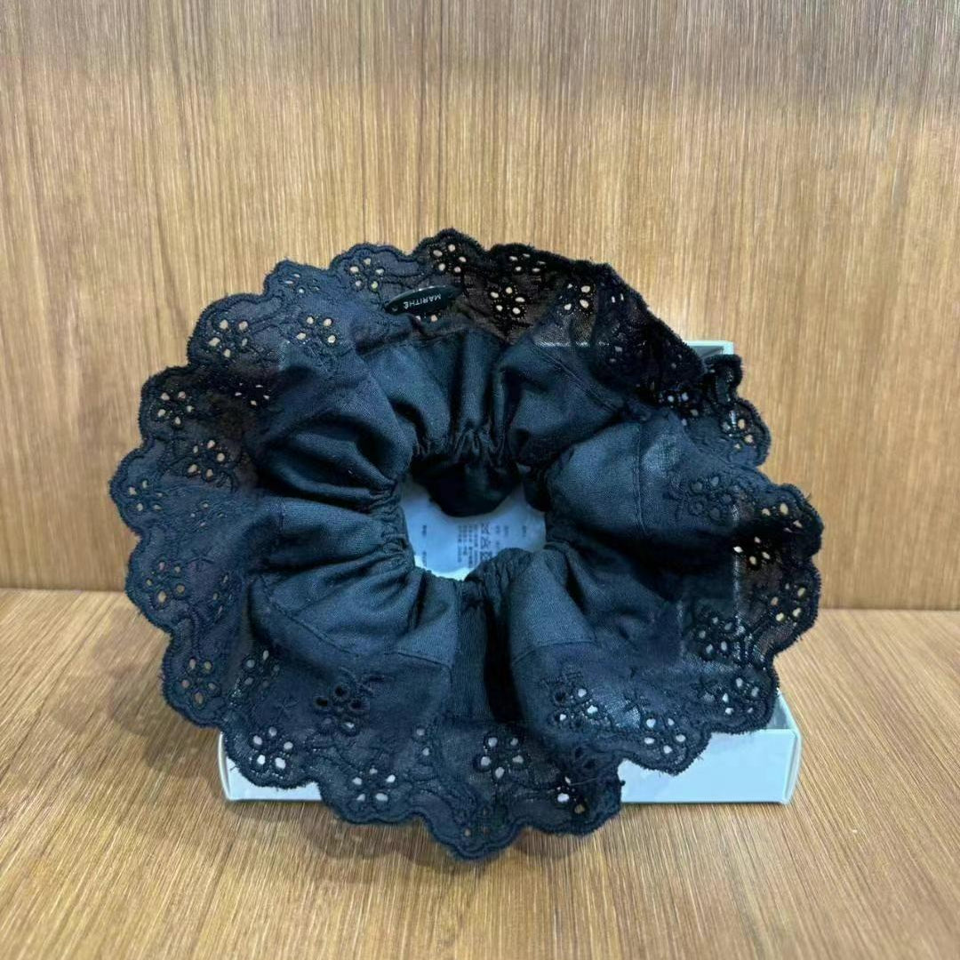 【現貨】韓國 Marithe Francois Girbaud REGULAR LOGO LACE HAIR SCRUNCHIE【MF596】