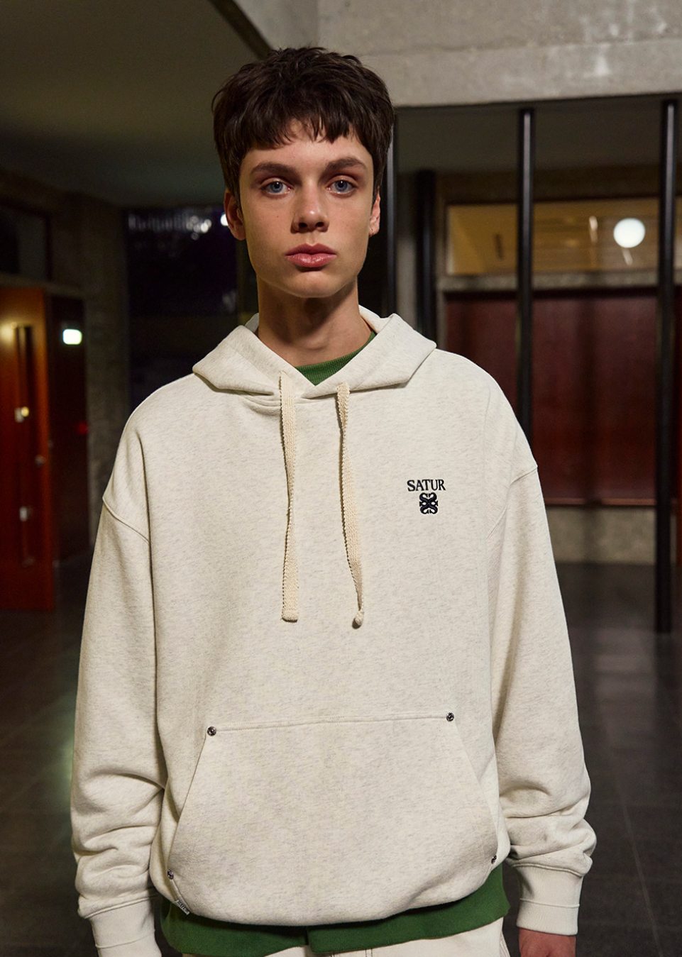 韓國 Satur Lauren Small Logo Rivet Hoodie【SR260】
