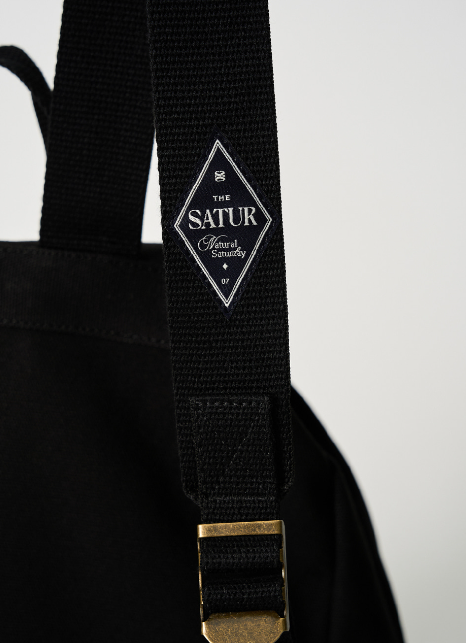 韓國 Satur Pocket Bucket Backpack【SR265】