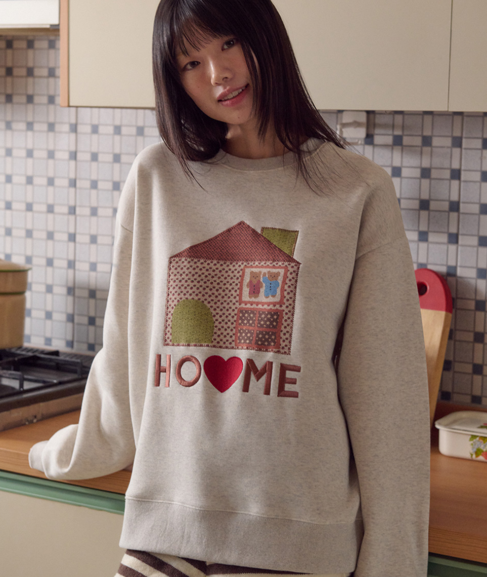 韓國 Ambler Sweet Home Applique Embroidery Sweatshirt T-Shirt【AR154】