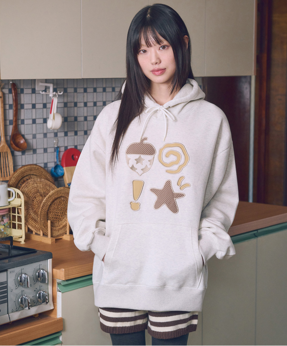 韓國 Ambler Acorn Applique Embroidered Hooded T-Shirt【AR160】