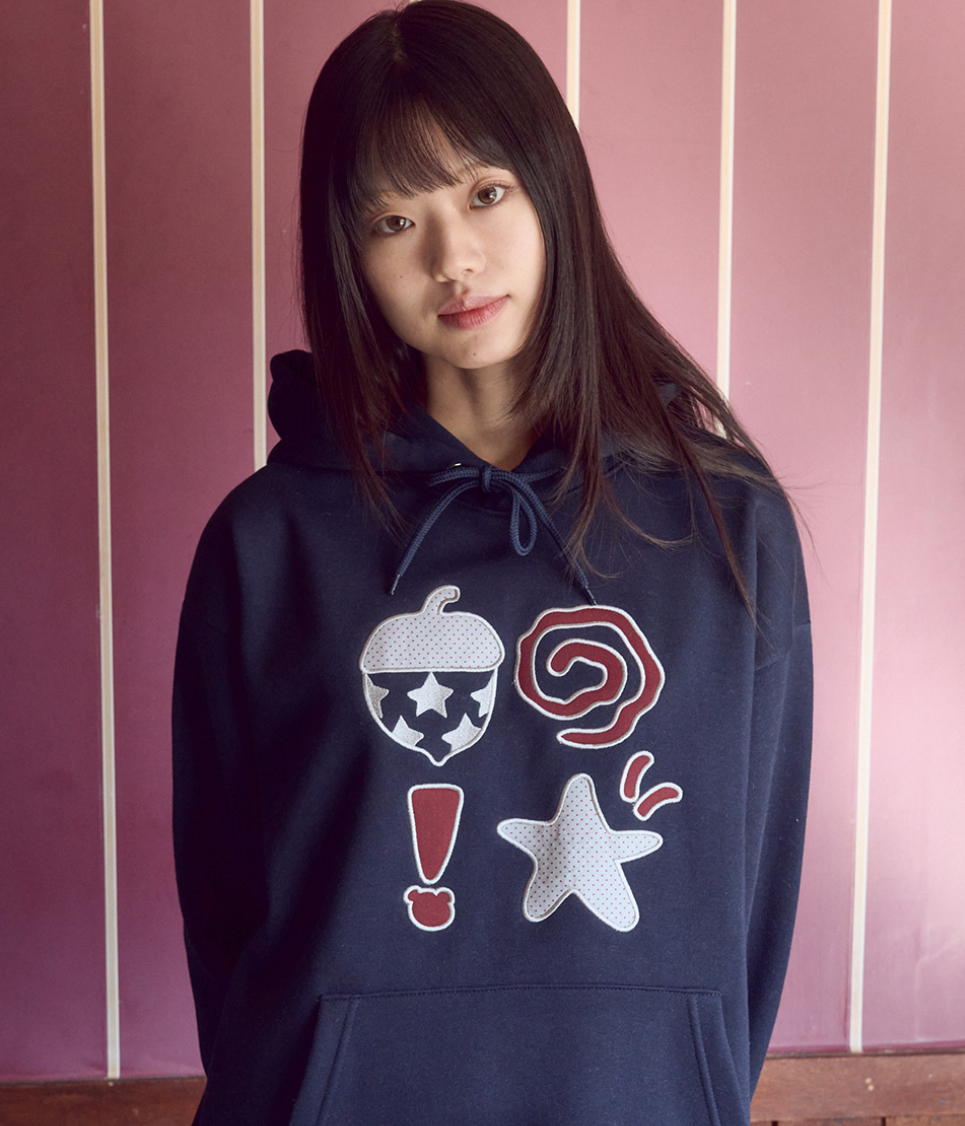 韓國 Ambler Acorn Applique Embroidered Hooded T-Shirt【AR160】