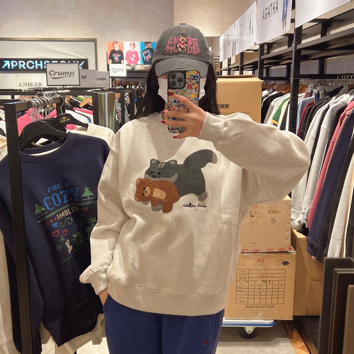 韓國 Ambler Cat biting Litter Bear Sweatshirt【AR036】 - STT Mall HK 靚太網購