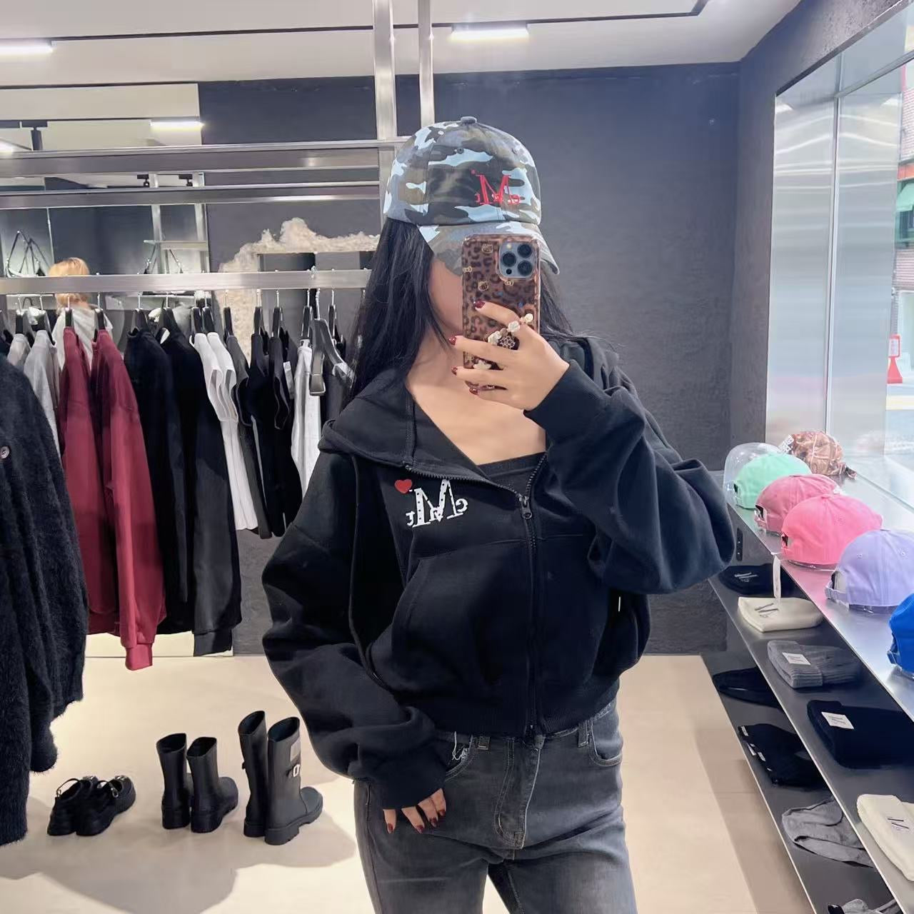 韓國 Mucent Lovrits Mini Heart Logo Hoodie Zip Up【MU126】