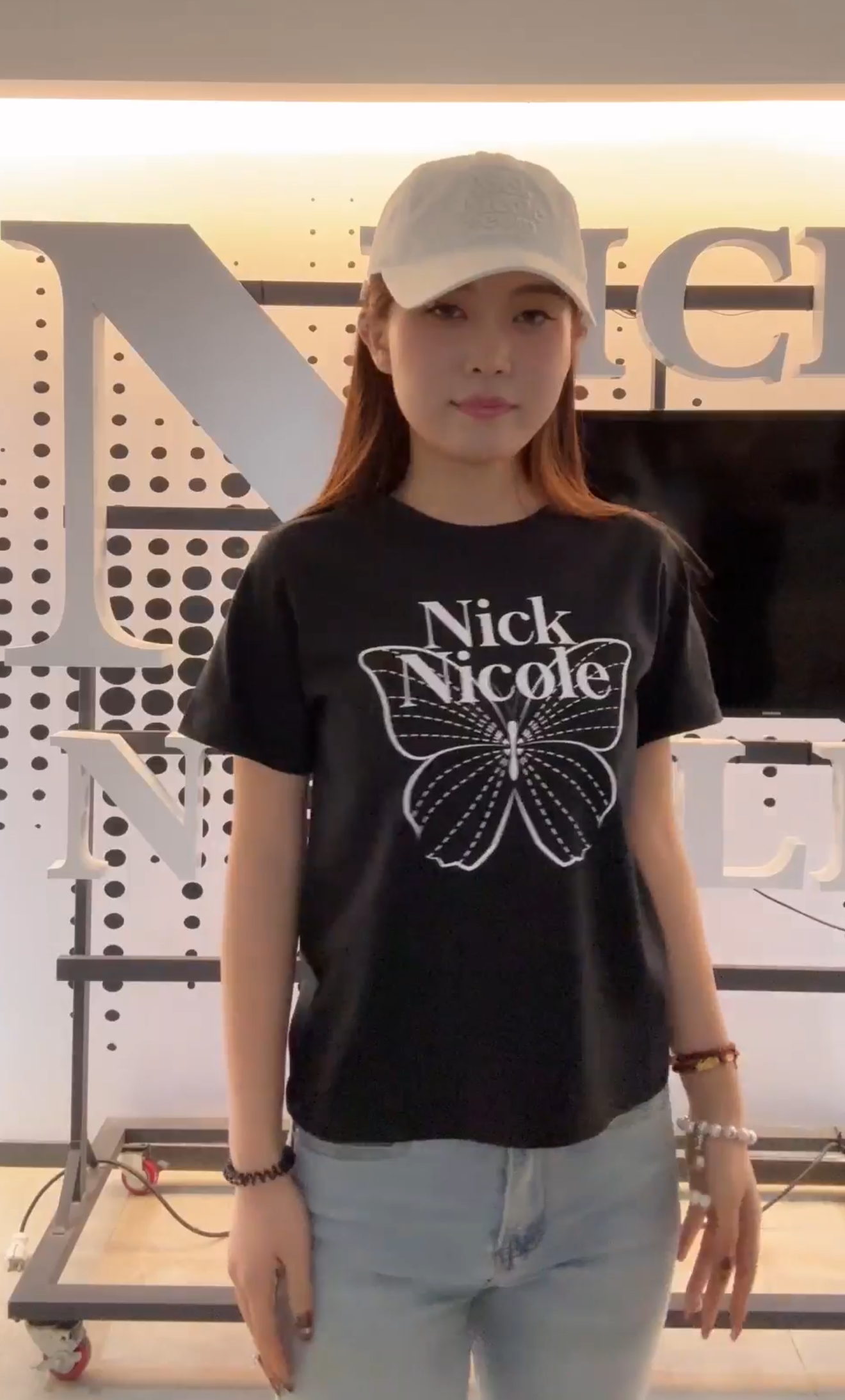 韓國 Nick Nicole BUTTERFLY NICOLE LABEL SLIM TOP (中長款) 【NN140】