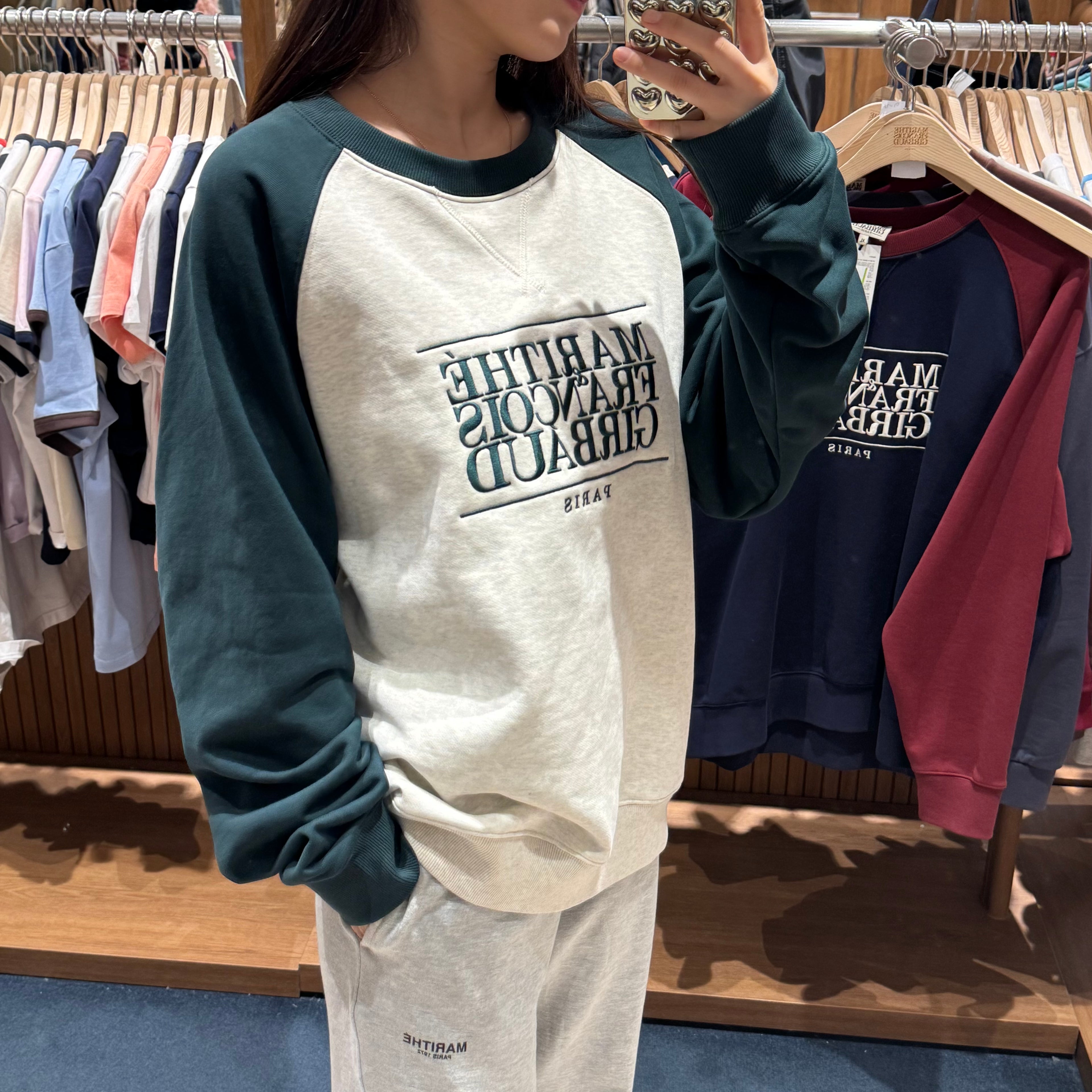 韓國 Marithe Francois Girbaud CLASSIC LOGO COLOR BLOCK RAGLAN SWEATSHIRT【MF117】 - STT Mall HK 靚太網購