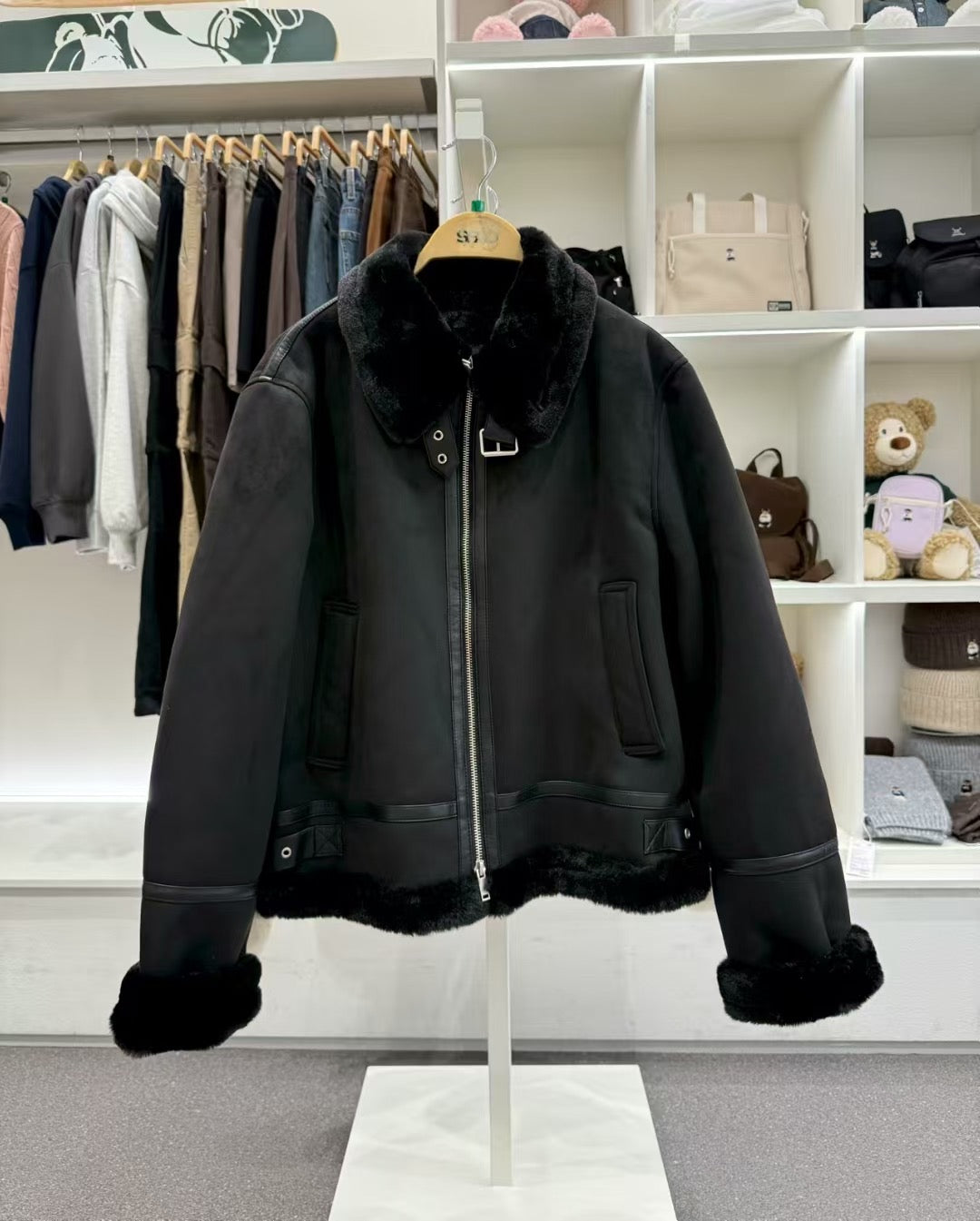韓國 SPAO Fur Color Mustang【SP193】