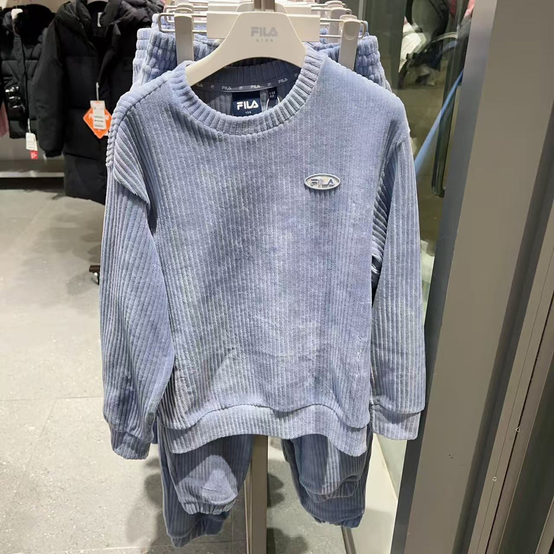 韓國 FILA Kids Velour Golji Top and Bottom Set【FA081】