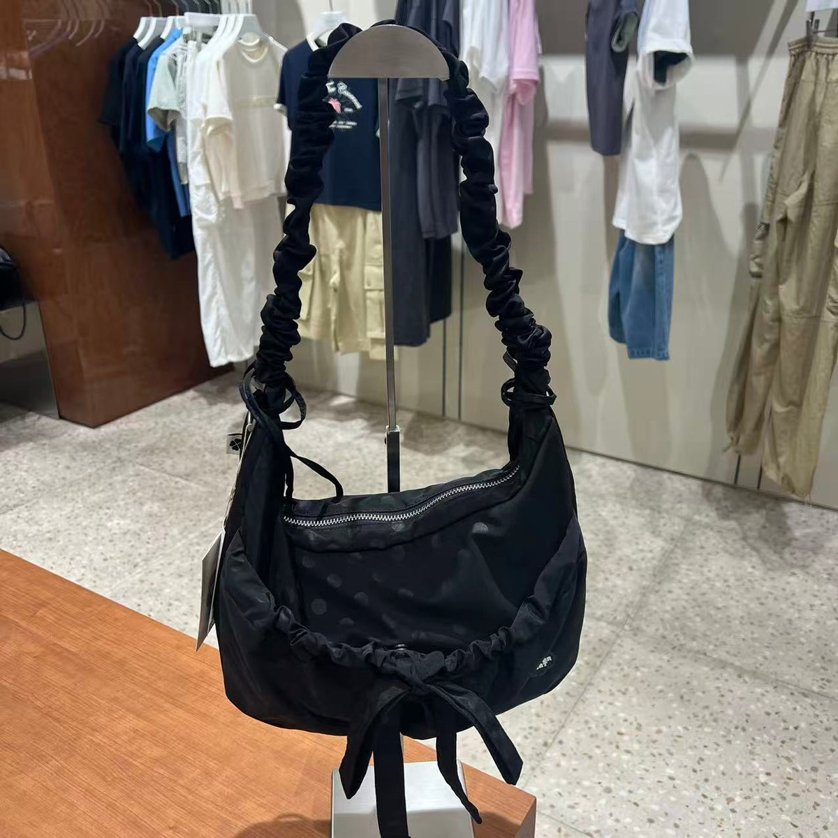 韓國 Covernat Cloverheart Shirring Medium Nylon Hobo Bag【CO013】