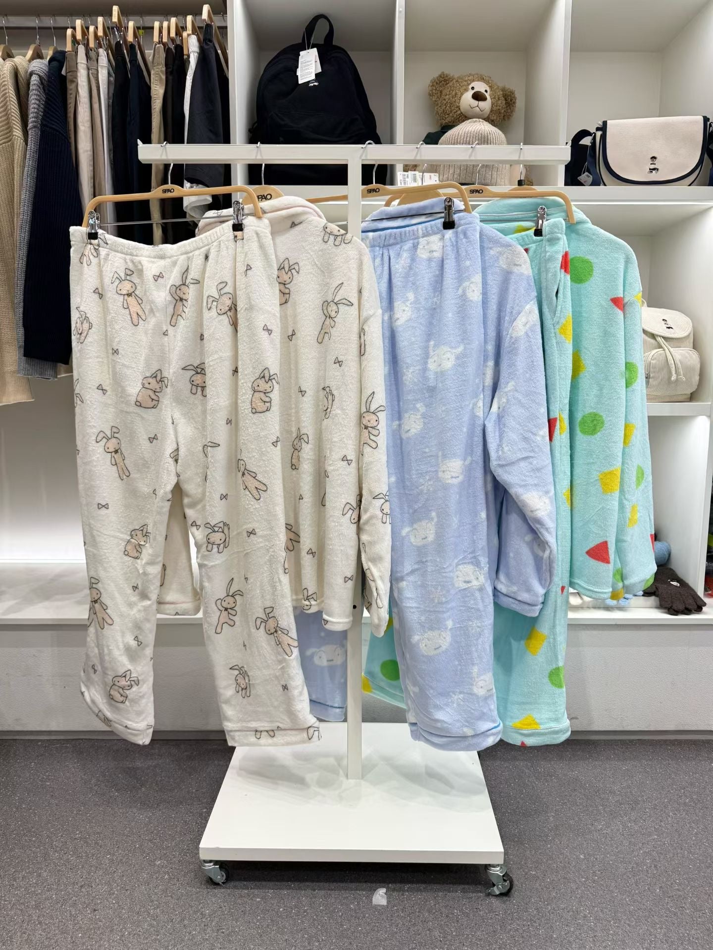 韓國 SPAO Crayon Shin-chan Crayon Shin-chan Sleeping Pajamas【SP278】