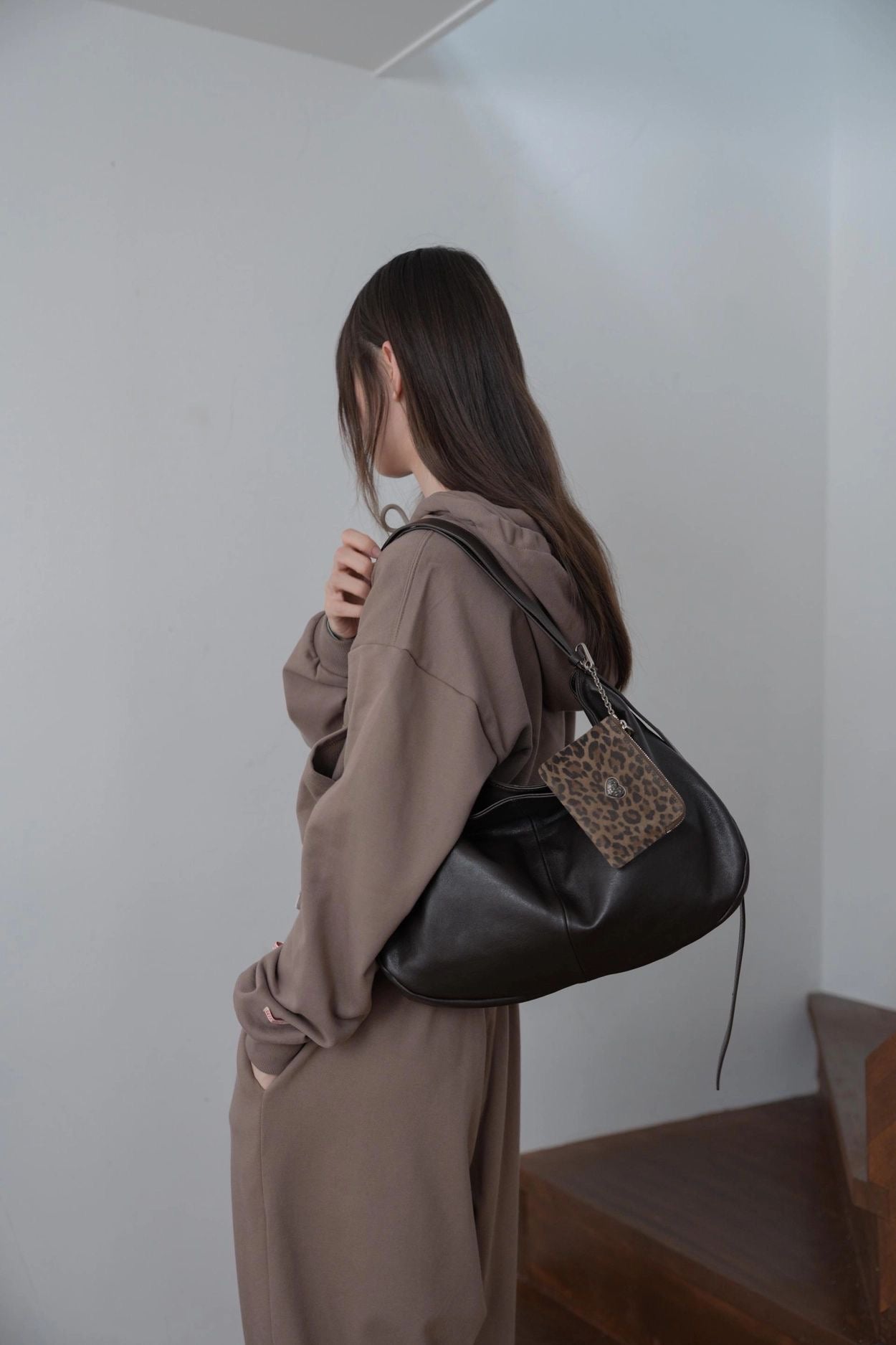 韓國 Bucks Leather 法式皮塔包【SM747】