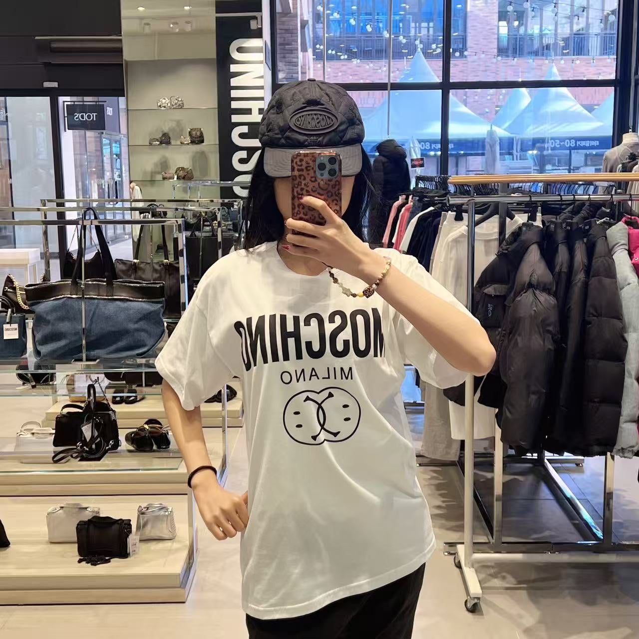 韓國 Moschino T-Shirt【MS020】