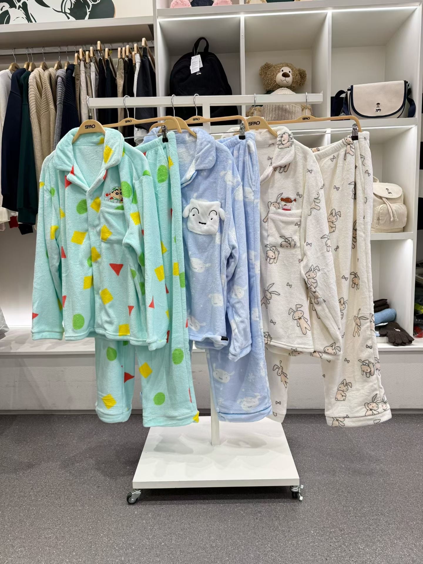 韓國 SPAO Crayon Shin-chan Crayon Shin-chan Sleeping Pajamas【SP278】
