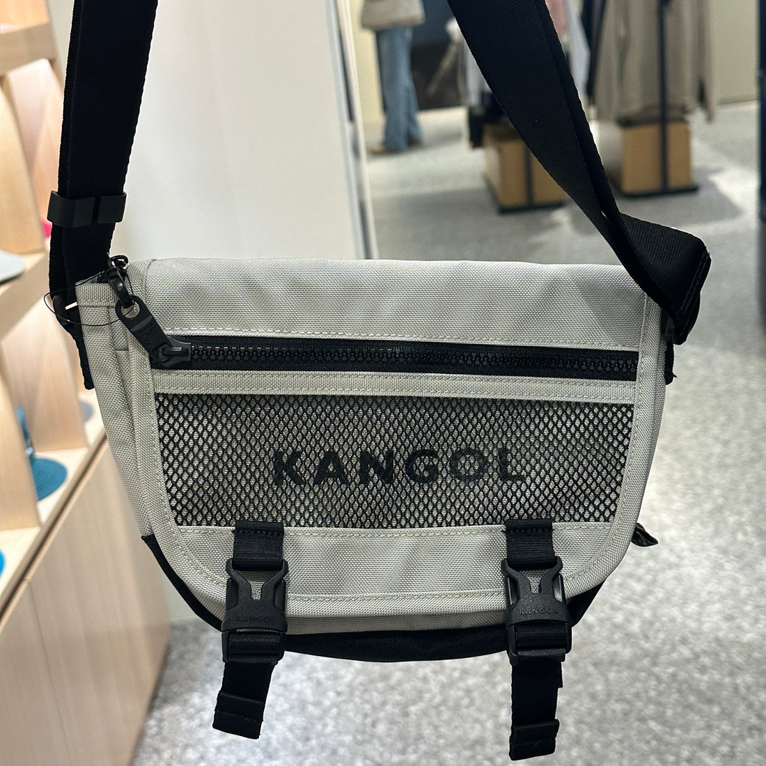 韓國 KANGOL Icon Quantum Small Cross Bag【KL104】