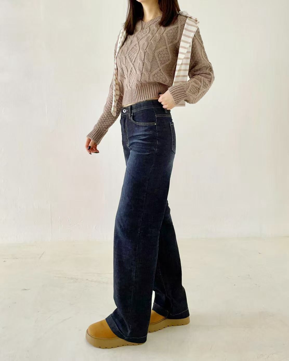 韓國 HowLuk 牛仔褲 刷薄毛  (冬季款)【H2515_1】