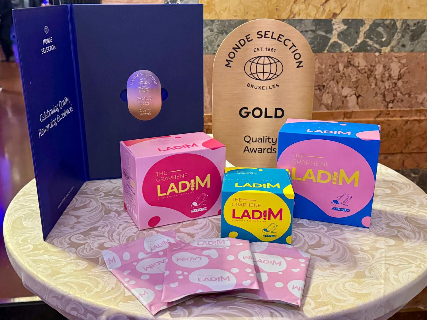 韓國 LadiM 遠紅外線石墨烯抑菌衞生棉 (一套三盒)【KX170】