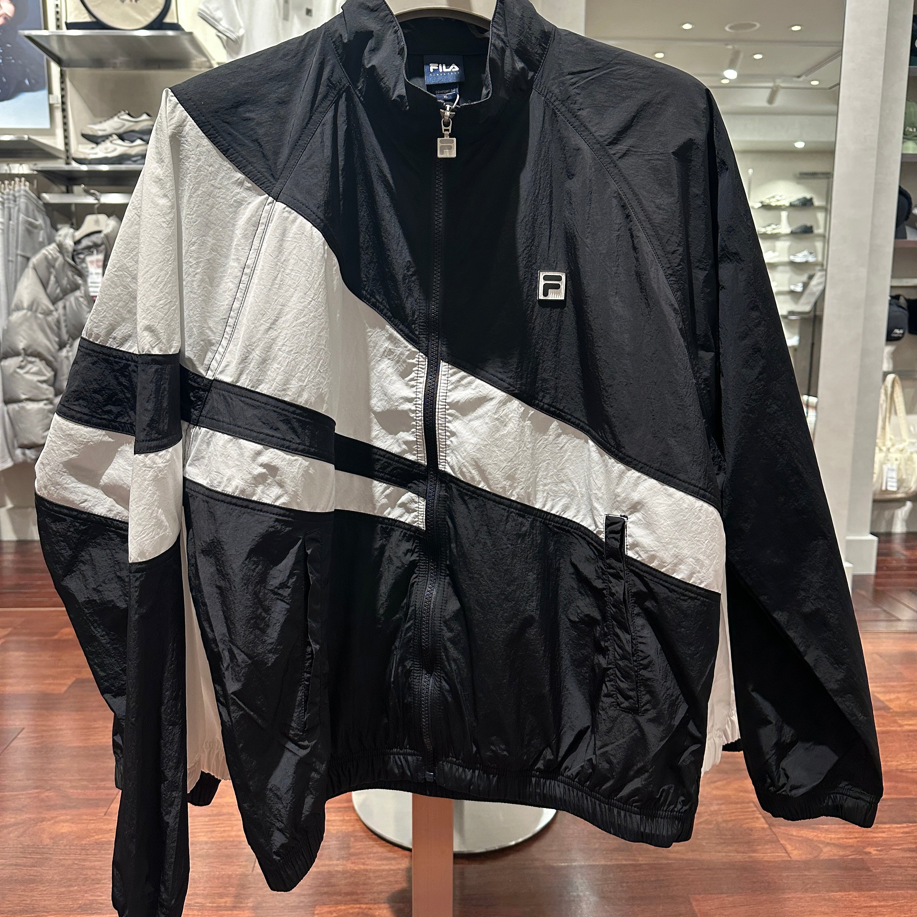 韓國 FILA Flag Windbreaker【FA205】