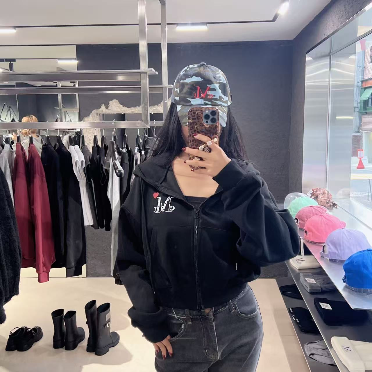 韓國 Mucent Lovrits Mini Heart Logo Hoodie Zip Up【MU126】