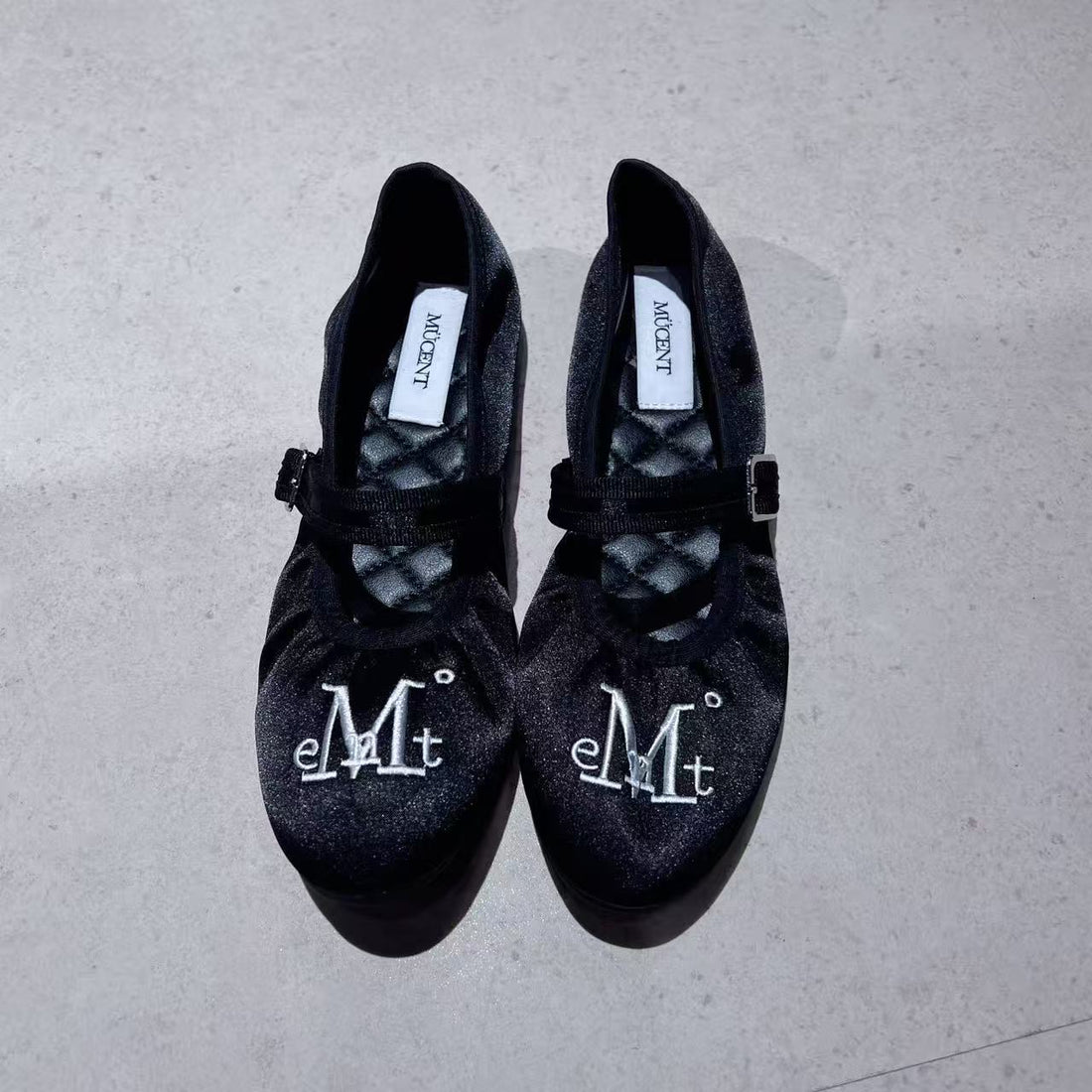 韓國 Mucent Landaz Shirring Point Mary Jane Shoes【MU152】