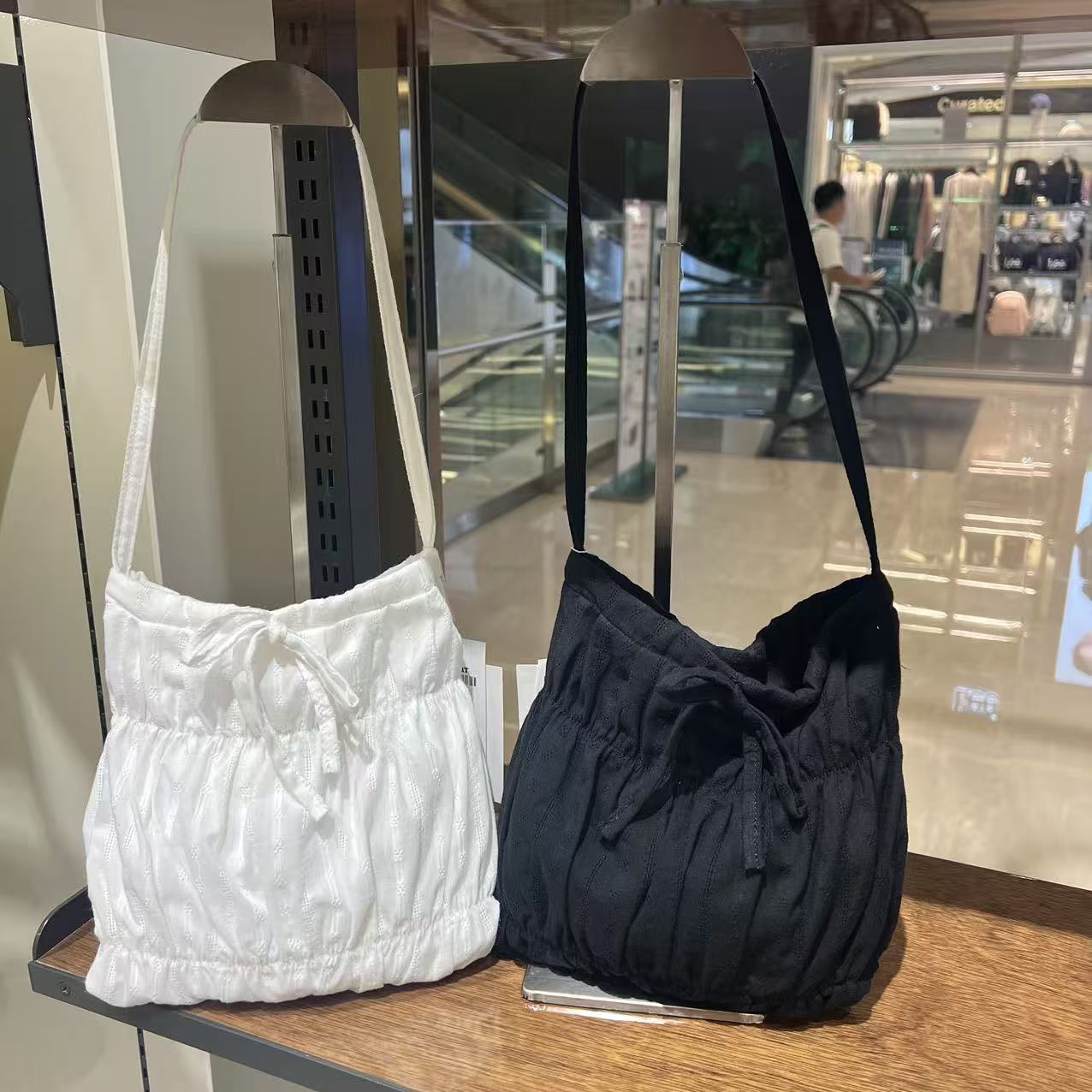 韓國 Covernat Cloverheart Lace Mini Tote Bag【CO009】