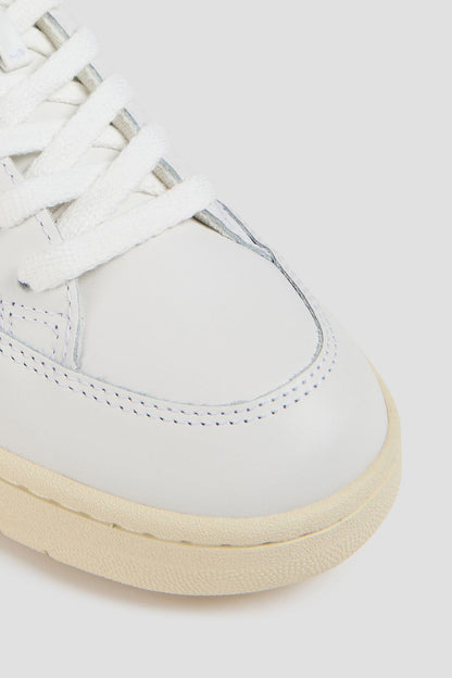 VEJA Leather sneakers【JA138】