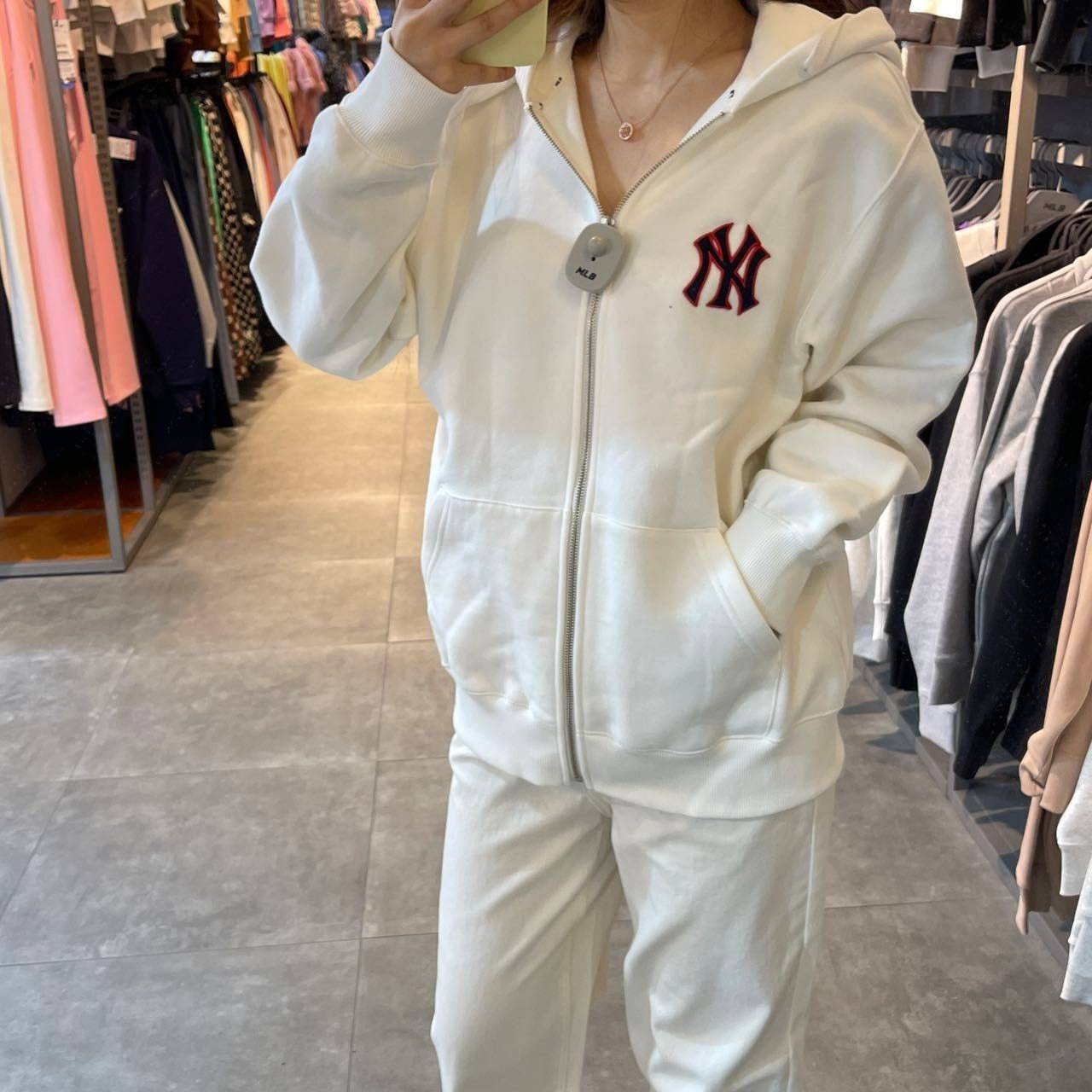 韓國 MLB Basic Big Logo Fleece Hooded Zip-Up 【MB042】 - STT Mall HK 靚太網購