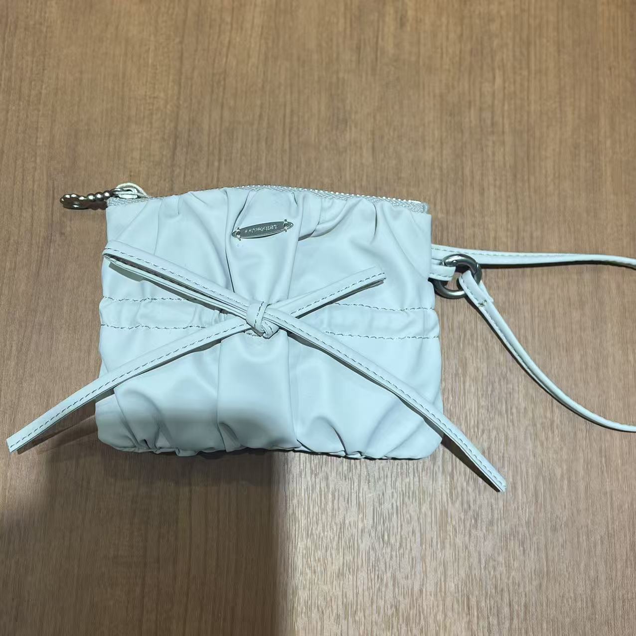 韓國 Covernat Clover Heart Shirring Ribbon Handle Pouch【CO015】
