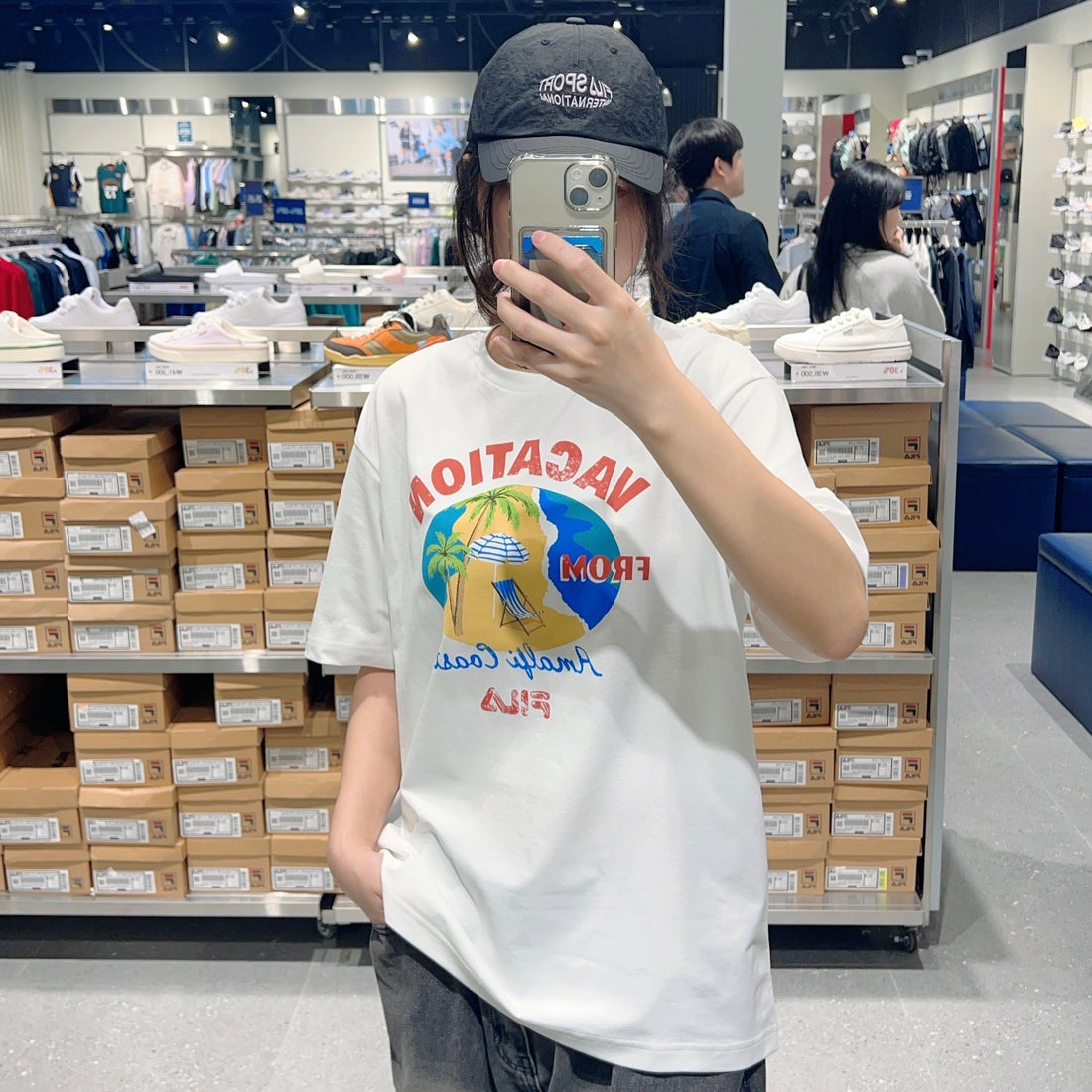 韓國 FILA Lightweight Stretch Graphic Short Sleeve T-shirt【FA294】
