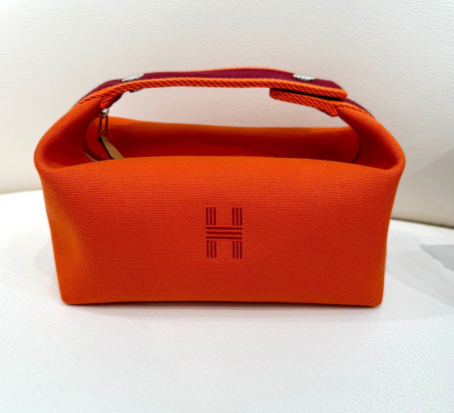 全新HERMES橙色飯盒包小號 【JS525】