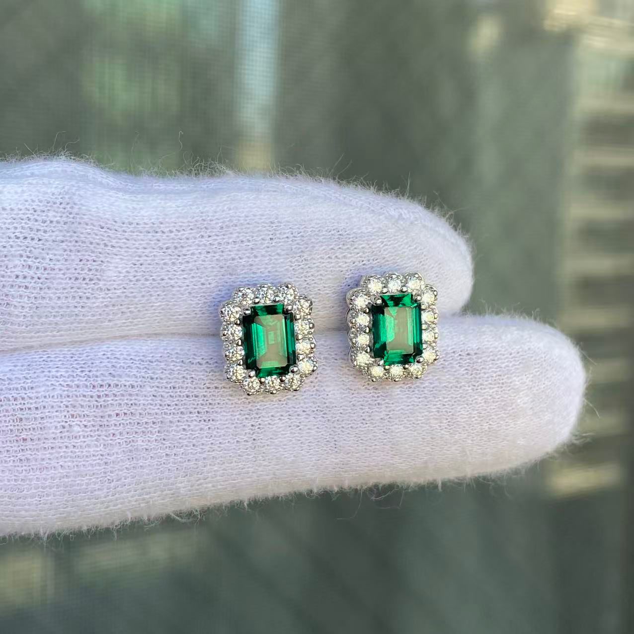 日本直送 經典方切祖母綠銀耳飾【JS397】