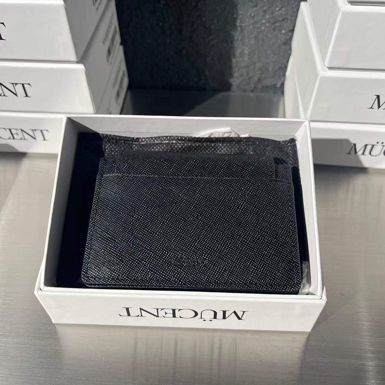 韓國 Mucent Main Symbol Metal Logo Accordion【MU114】