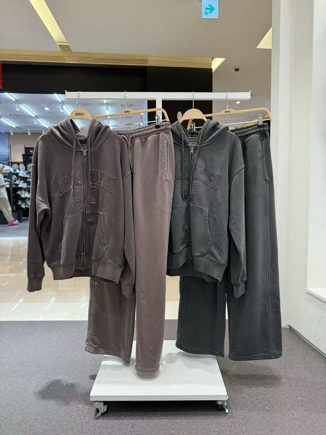 韓國 SPAO Brooklyn Pigment Hooded Zip-Up【SP234】