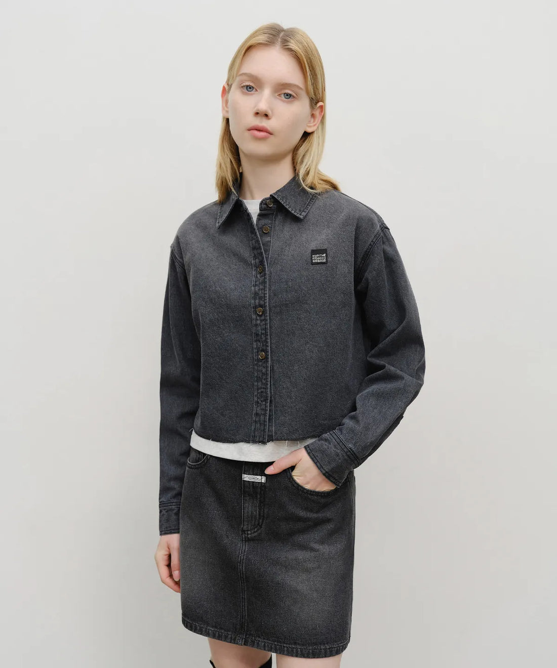 韓國 Marithe Francois Girbaud W Heritage Lettering Logo Denim Crop Shirt【MF698】