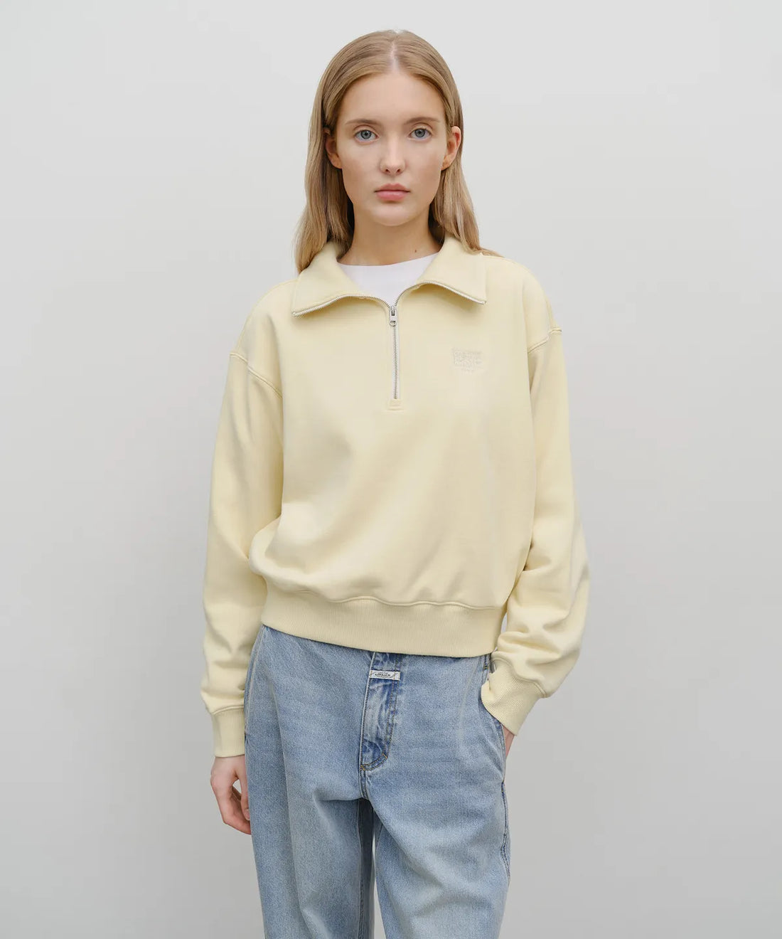 韓國 Marithe Francois Girbaud W Classic Logo Half Zipup Crop Sweatshirt【MF663】