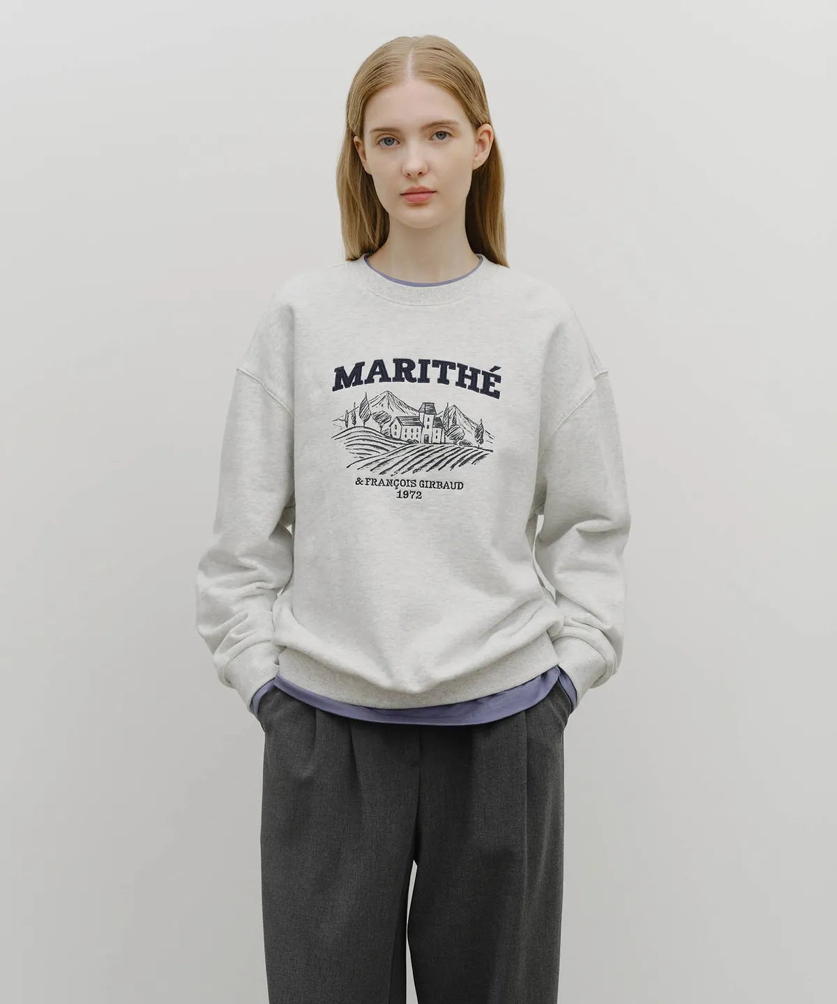 韓國 Marithe Francois Girbaud Winery Applique Logo Over Fit Sweatshirt【MF672】