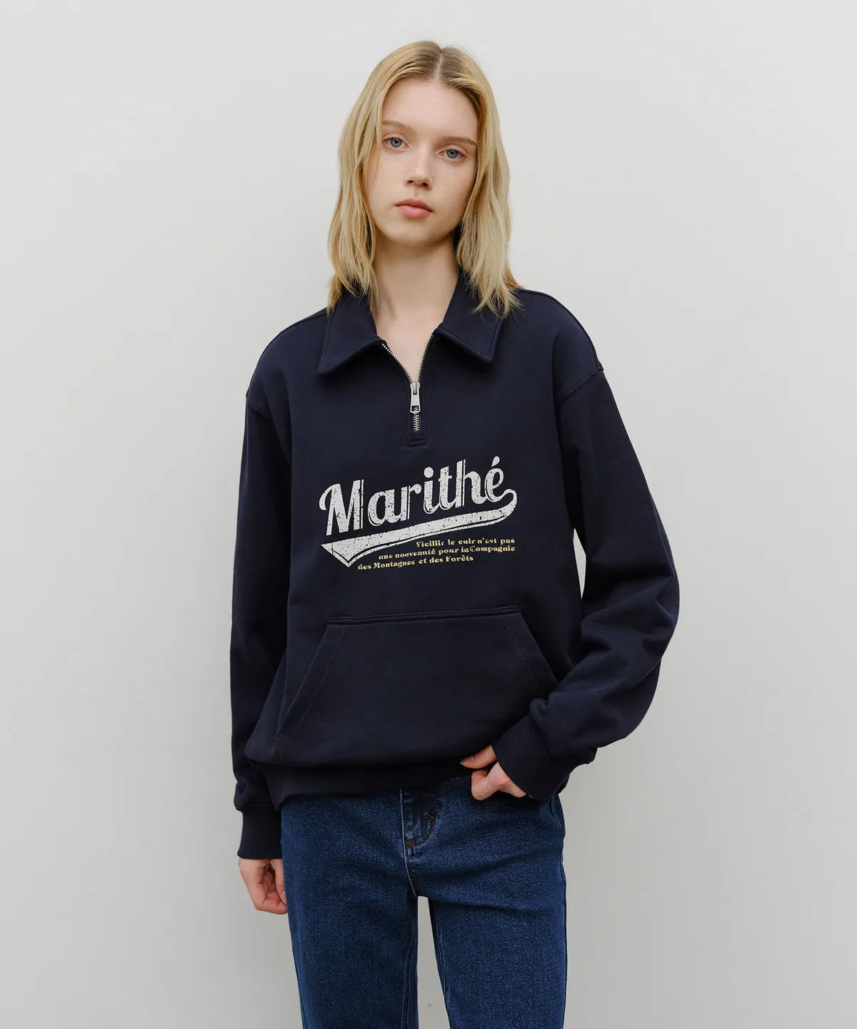 韓國 Marithe Francois Girbaud Baseball Logo Collar Half Zipup Sweatshirt【MF678】